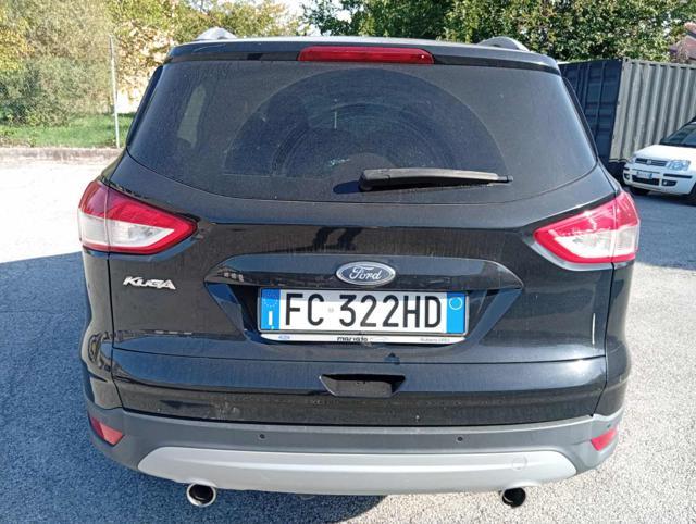 FORD Kuga 2.0 TDCI 150 CV S&S 4WD Powershift Titanium