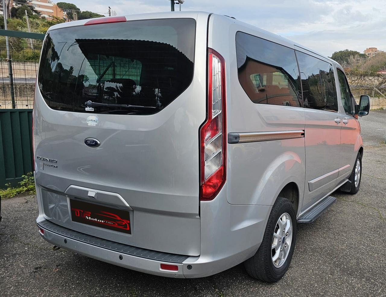 Ford Tourneo Custom 300 2.2 TDCi 155CV PC Titanium FULL OPTIONAL