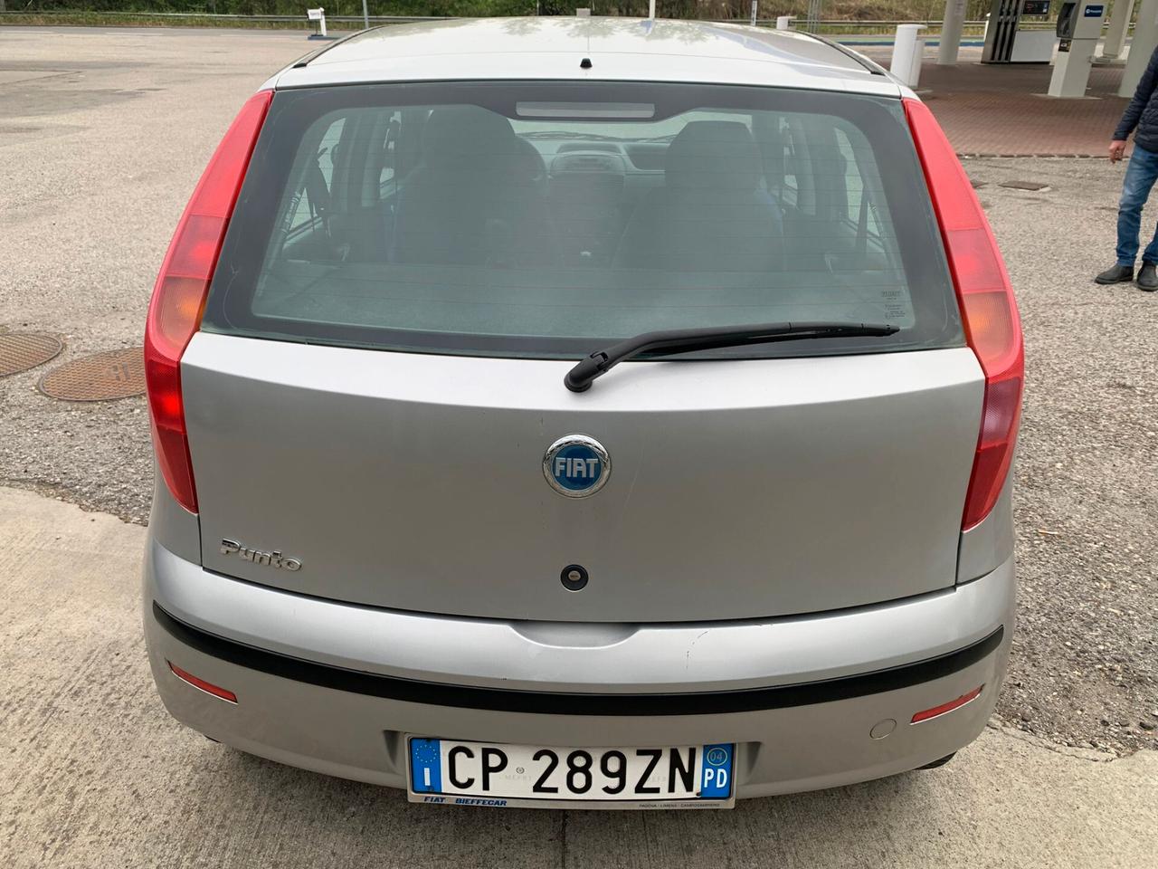 Fiat Punto 1.2 5 porte, unicoproprietario, solo km 122000