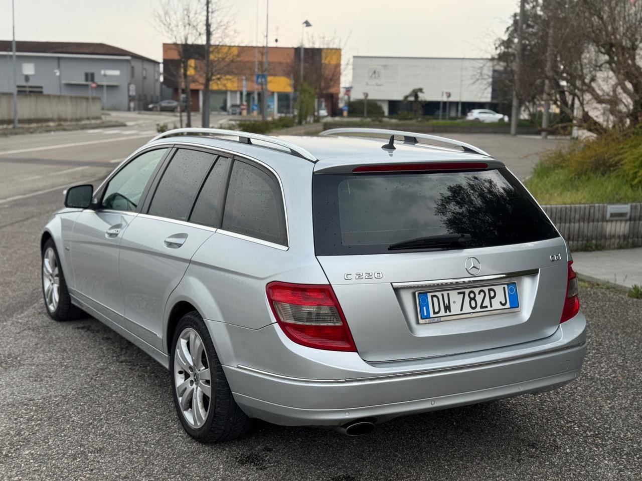Mercedes C 220 CDI S.W. Avantg. PRB. MOTORE