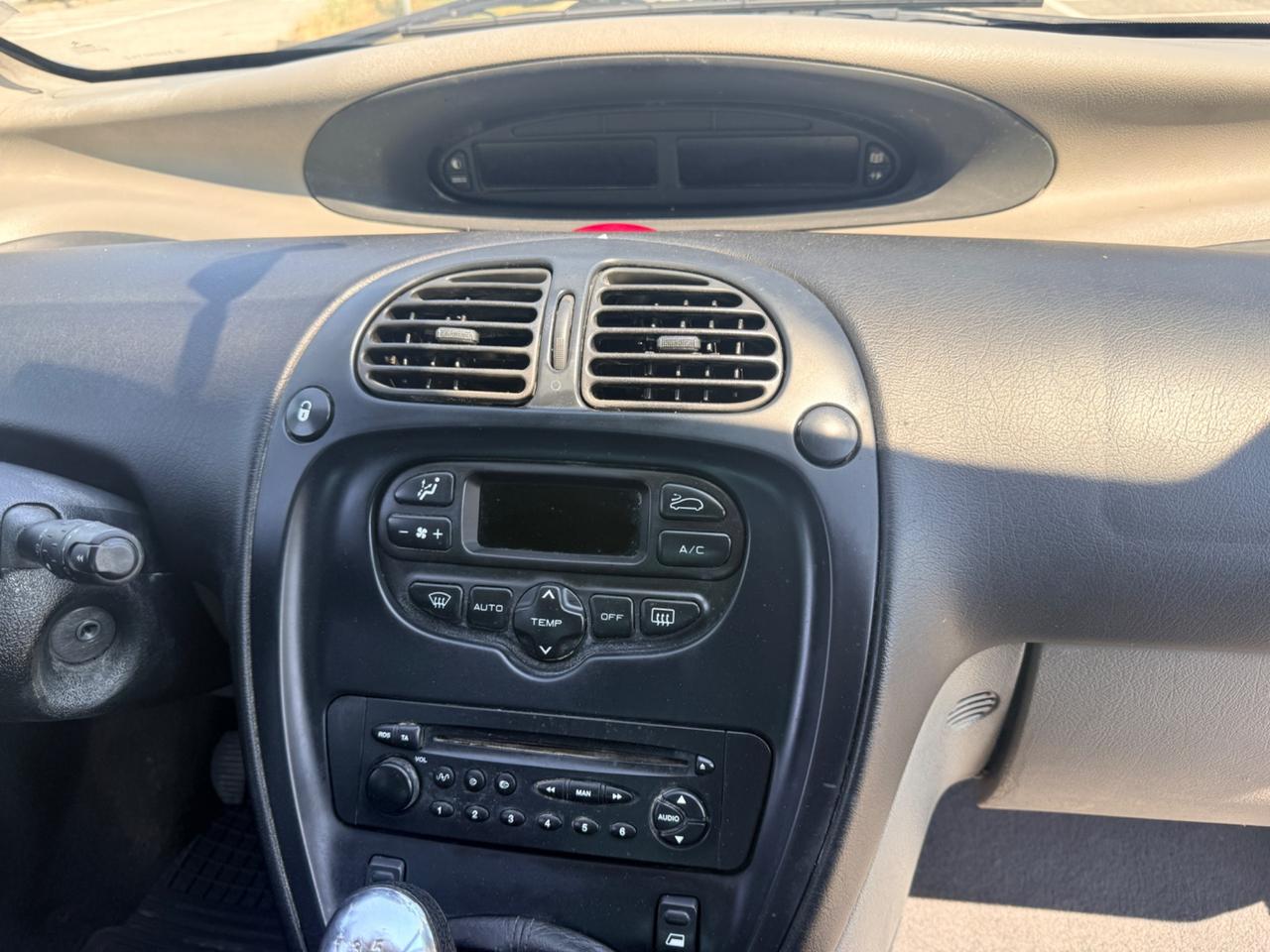 Citroen Xsara Picasso 1.6i 16V cat 5 porte SX