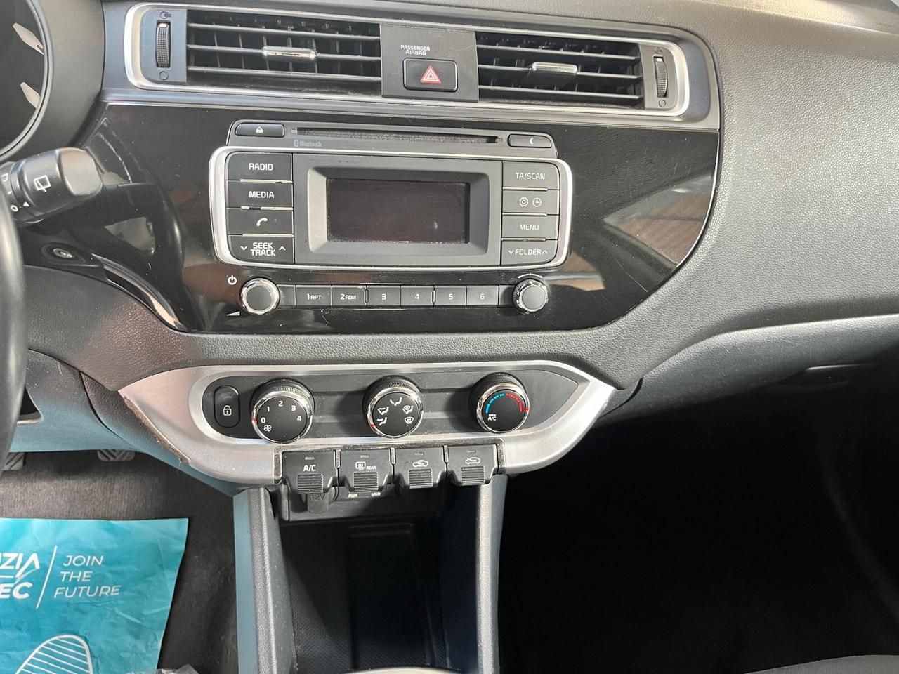 Kia Rio 1.1 CRDi 5p. Cool