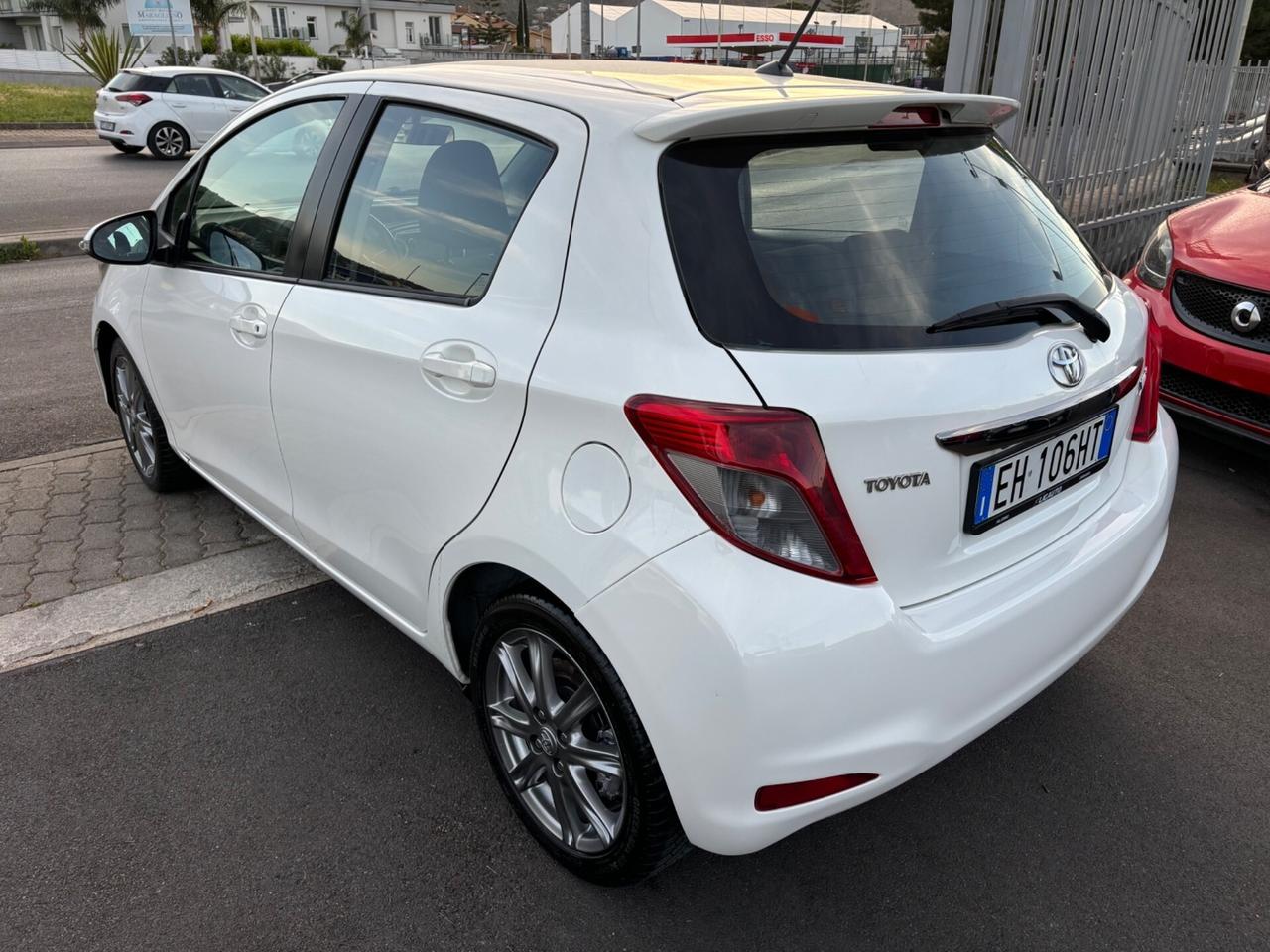 Toyota Yaris 1.4 D-4D 5 porte Lounge