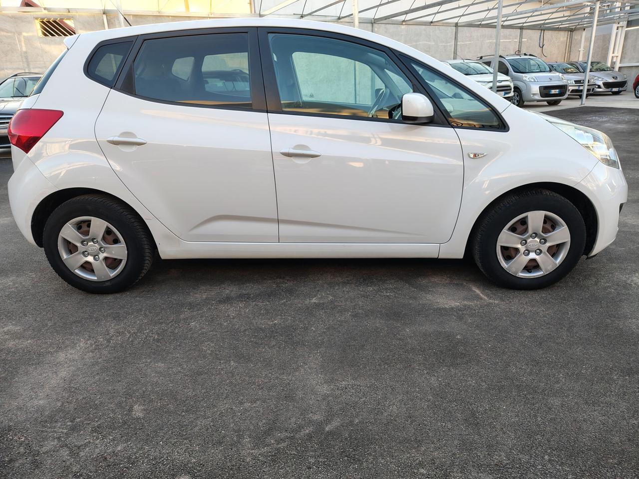 Kia Venga 1.4 CRDi 90CV WGT EX