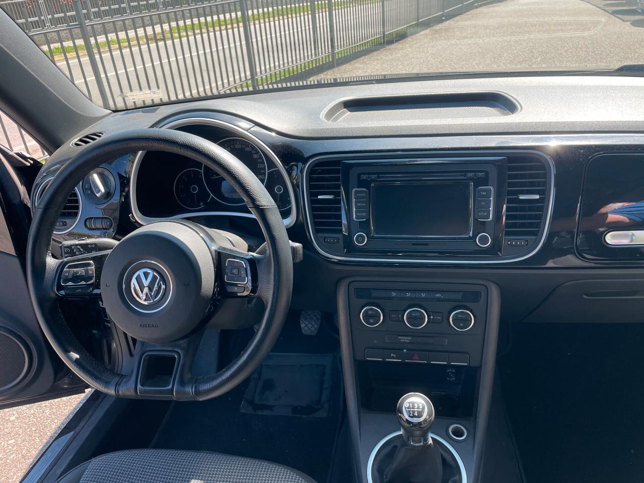 Volkswagen Maggiolino 1.6 TDI Design