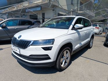 Skoda Karoq 1.6 TDI SCR DSG Executive NAVI, RETROCAMERA