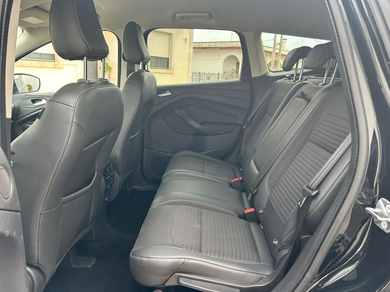 Ford Kuga 1.5 TDCI 120 Cv TITANIUM NAVI/RET-2018