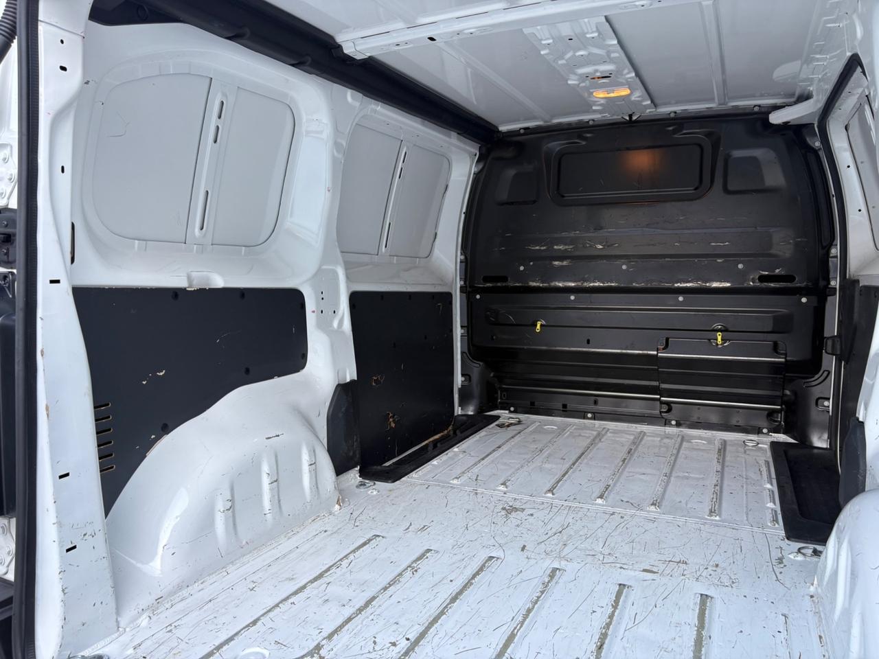 Opel Vivaro 2.0 Diesel 120cv