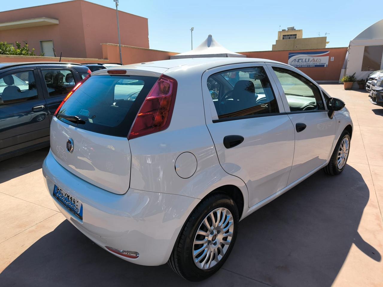 Fiat Punto 1.3 MJT II S&S 95 CV 5 porte Street