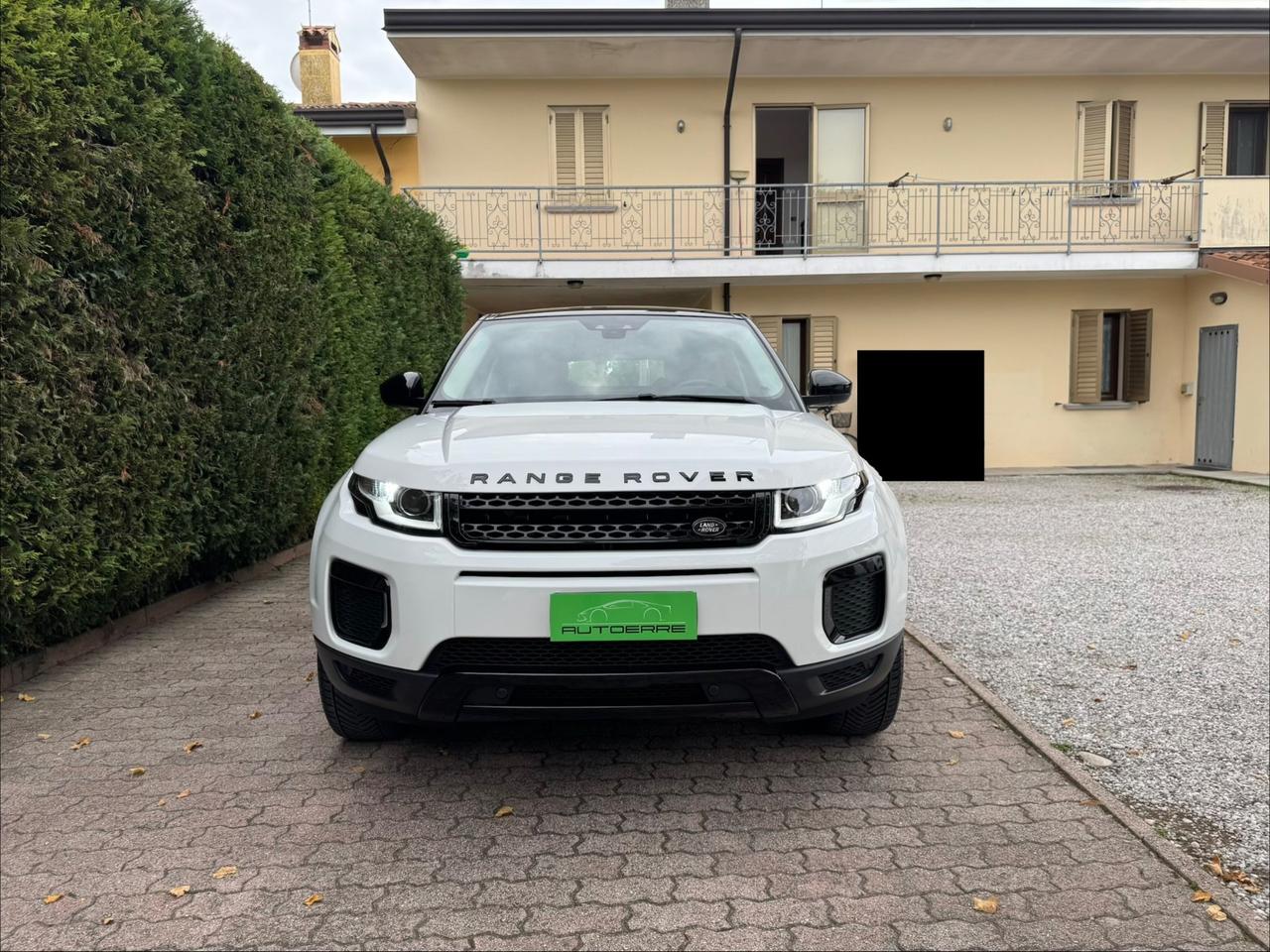 Land Rover Range Evoque 2.0 eD4 5p. SE Black Desing Pack