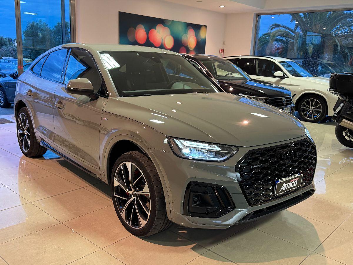 AUDI Q5 Sportback SPB 2.0 TDI S-line Identity black Grigio Quantum