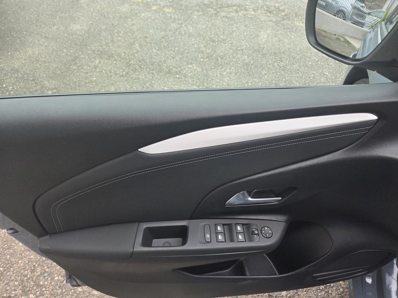 Opel Corsa Hybrid 110 CV aut. GS