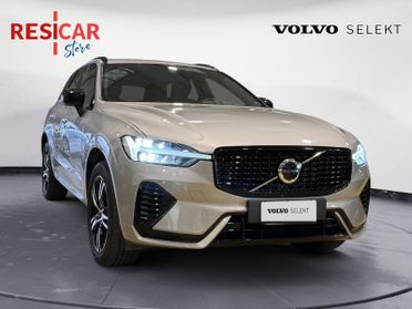 VOLVO XC60 2.0 b4 Momentum awd auto