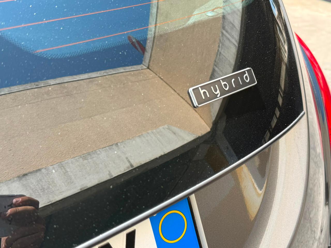 Lancia Ypsilon 1.0 FireFly 5 porte S&S Hybrid Gold