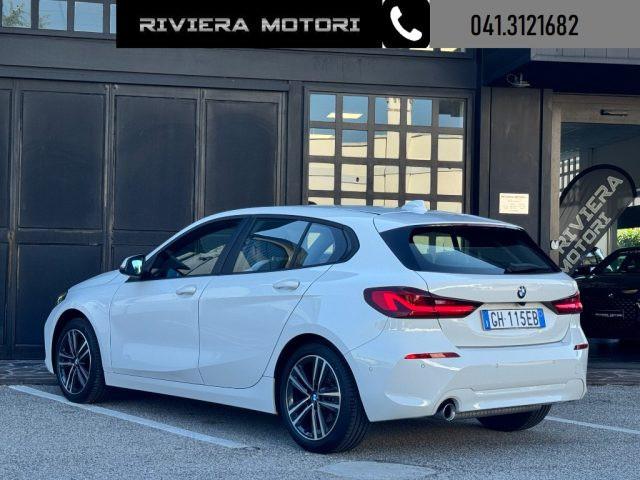 BMW 116 i 5p. Business Advantage
