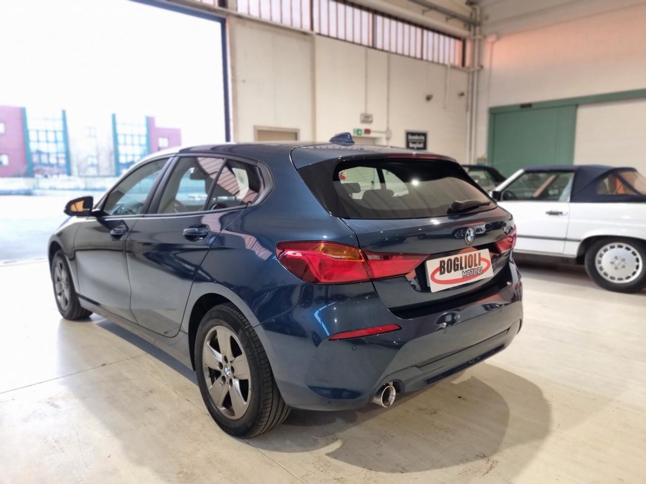 Bmw 116d 5p. Business Advantage