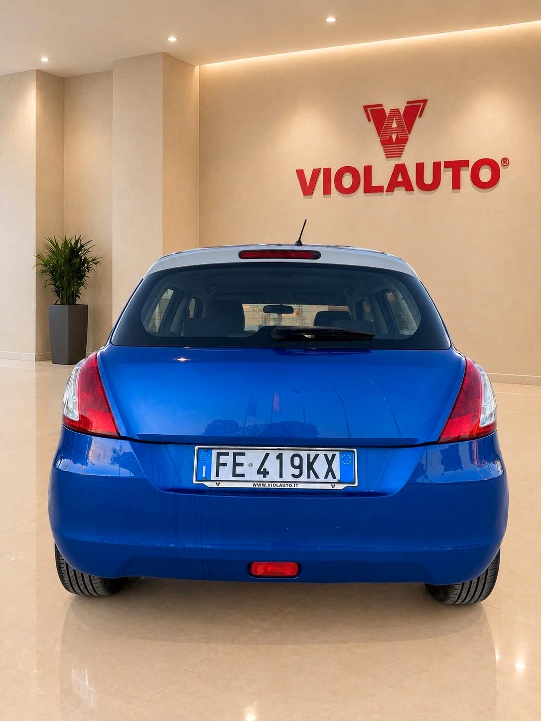 Suzuki Swift 1.3 DDiS 5 porte B-Cool Bi-Color