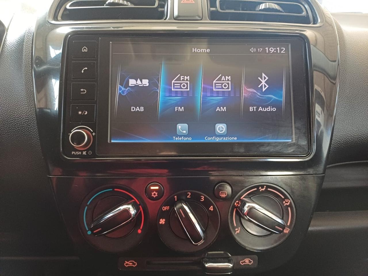 Mitsubishi Space Star 1.2 Invite SDA | da €171,50 al mese