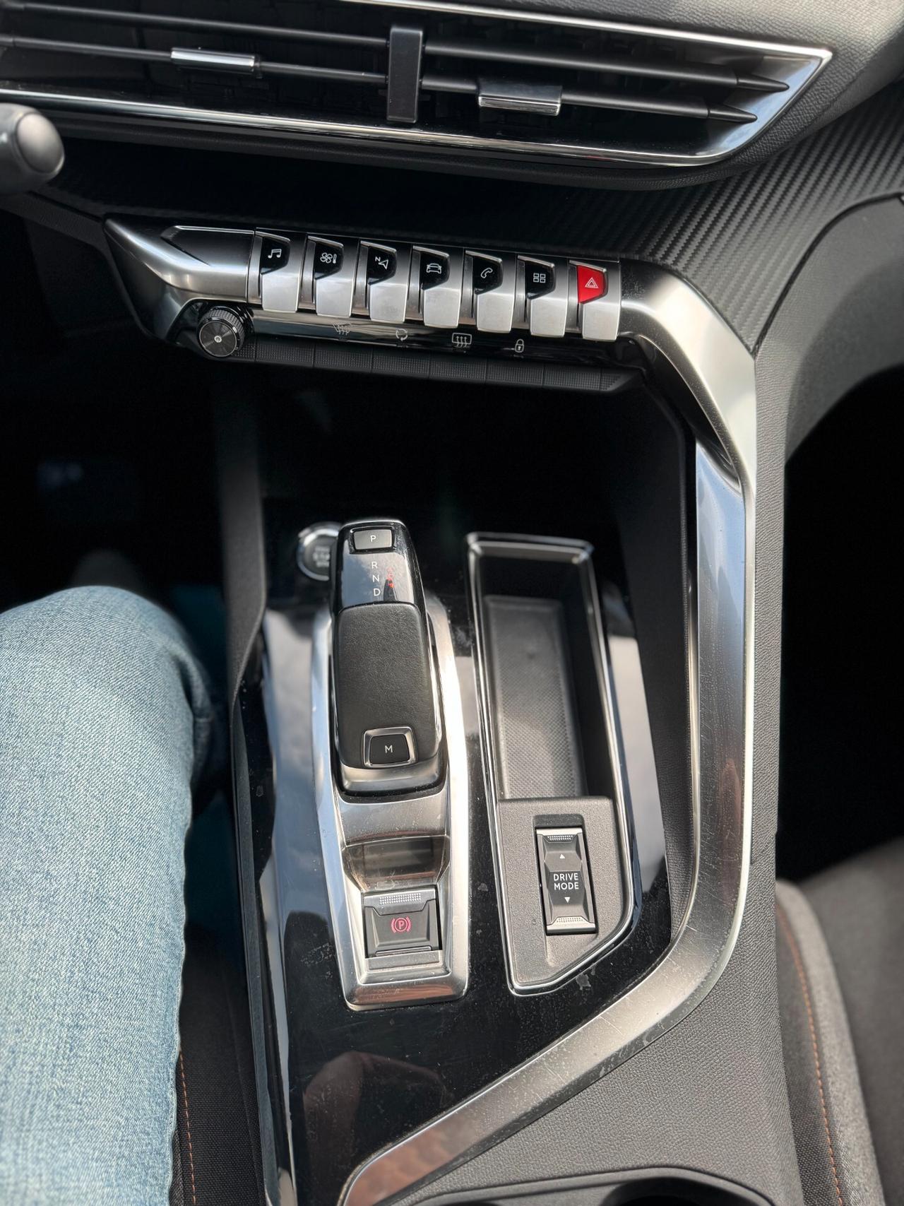 Peugeot 3008 BlueHDi 130 S&S EAT8 Allure Pack