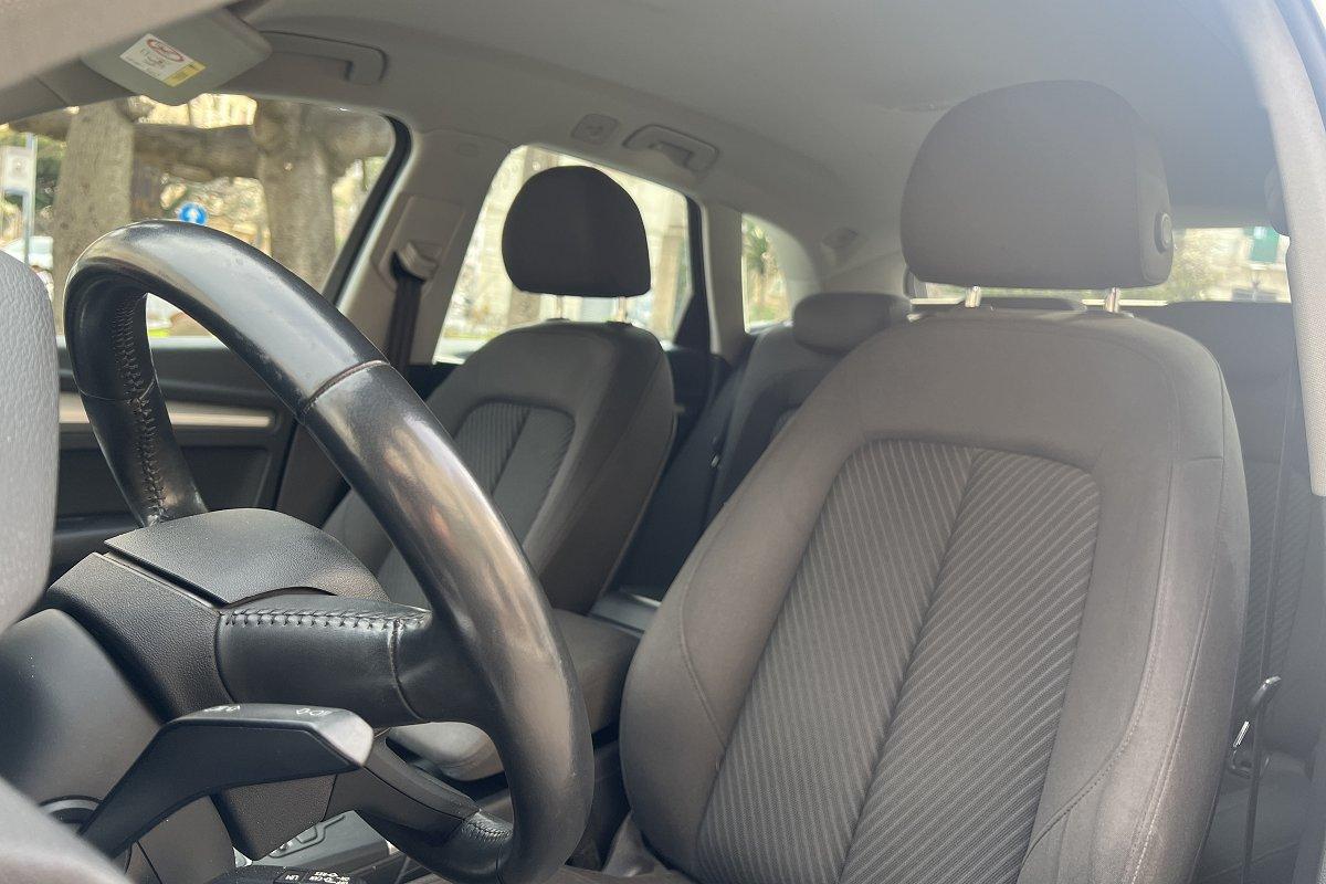 AUDI Q5 2.0 TDI 150 CV Business Sport