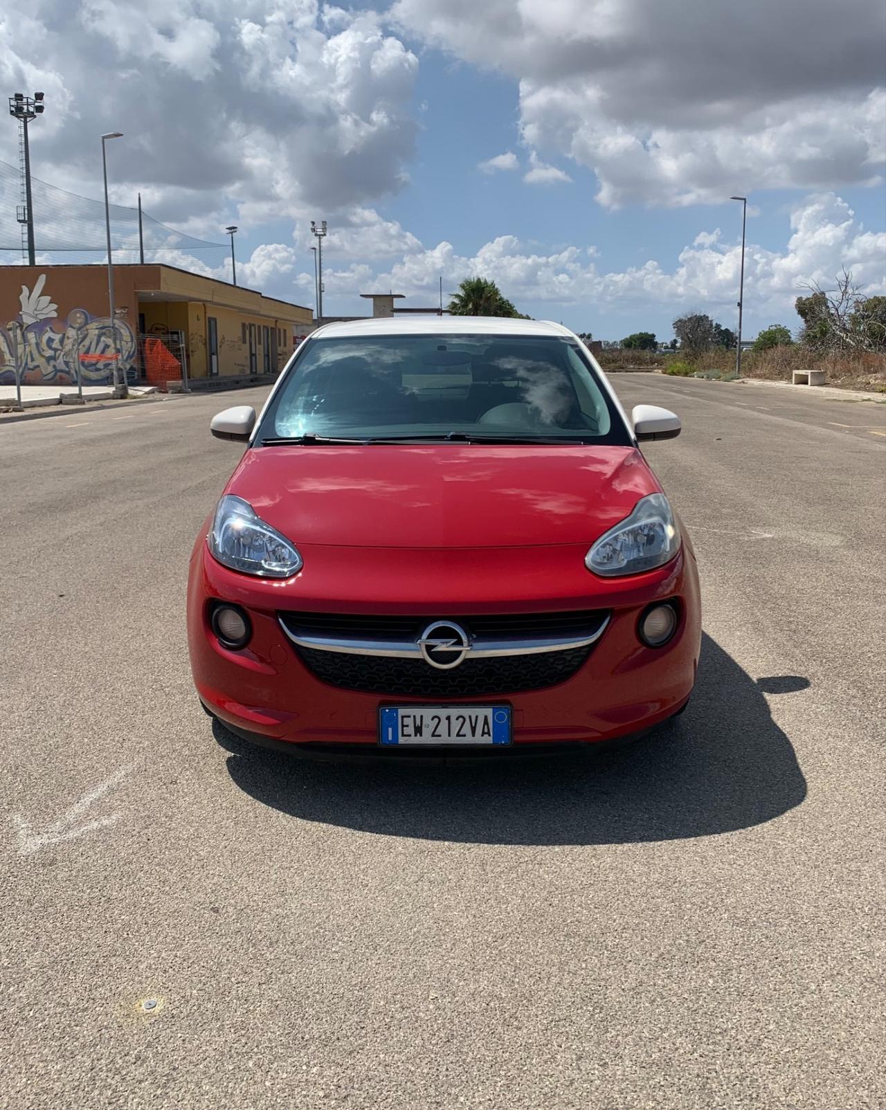 Opel Adam 1.2 70 CV