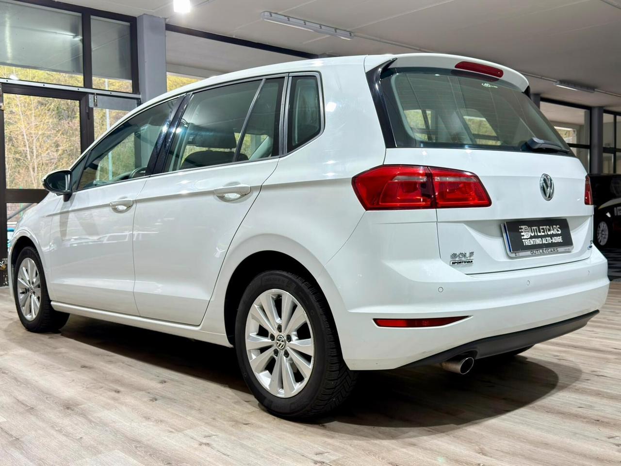 VW GOLF SPORTSVAN 1.6TDI 110cv DSG 115.000km 2015