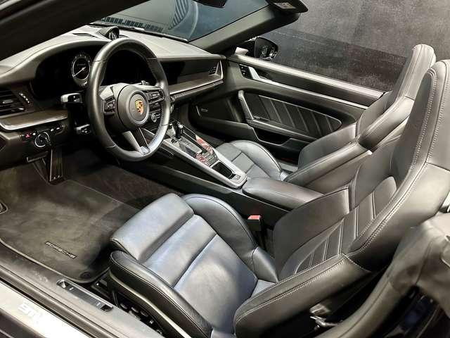 Porsche 992 911 Cabrio 3.7 Turbo S auto