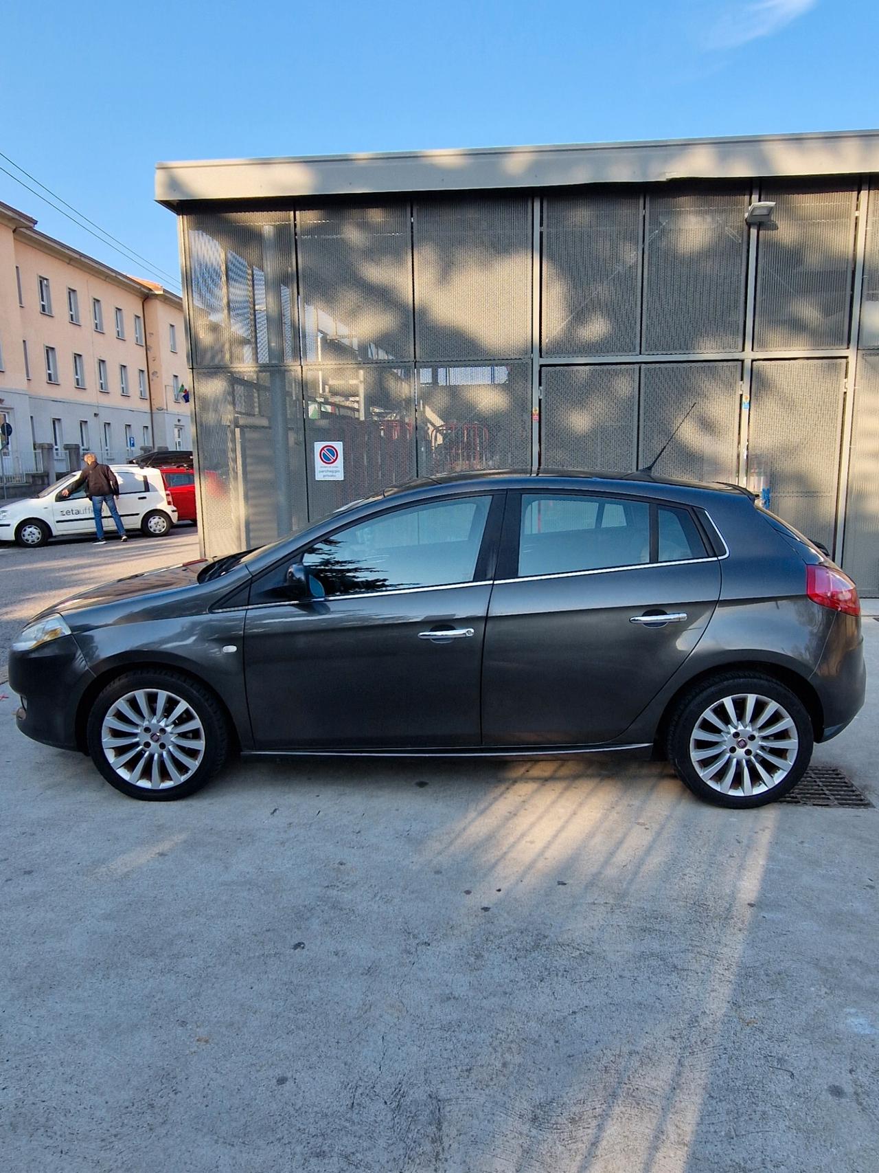 Fiat Bravo 1.9 MJT 120 CV - Garanzia 12 Mesi