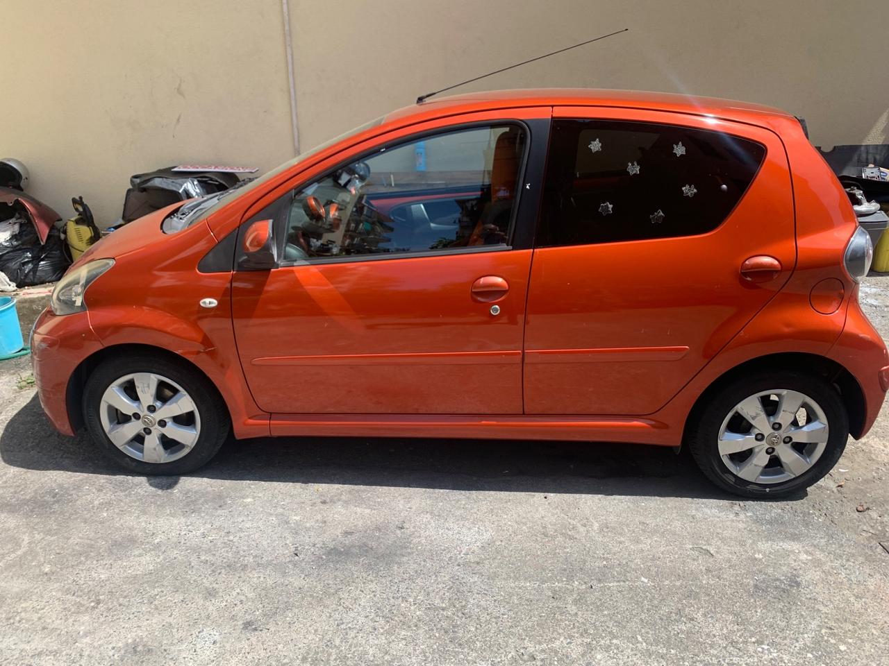 Toyota Aygo 1.0 12V VVT-i 5 porte Tobasco MMT