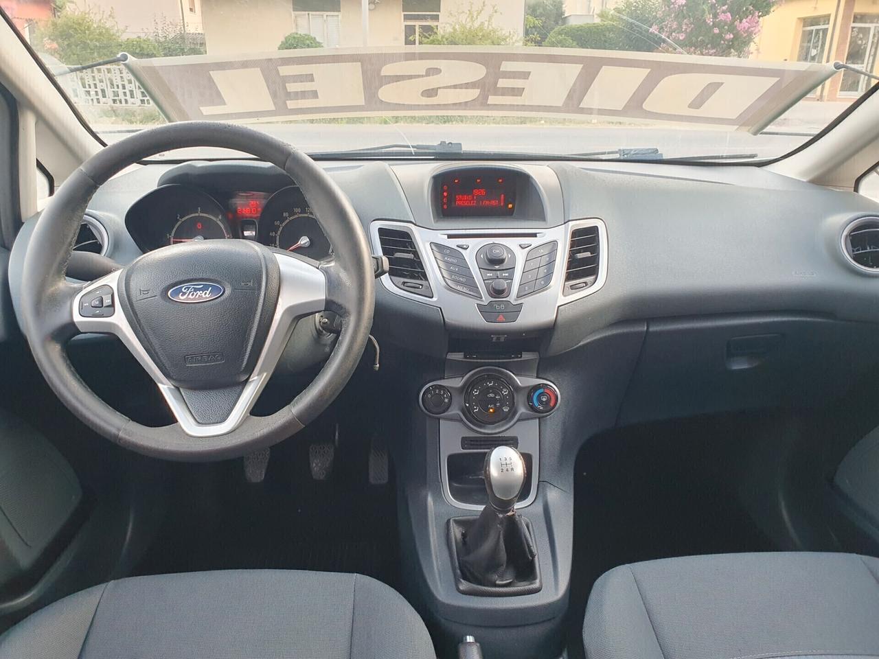 Ford Fiesta 1.4 TDCi 5p. Neopatentati 2010