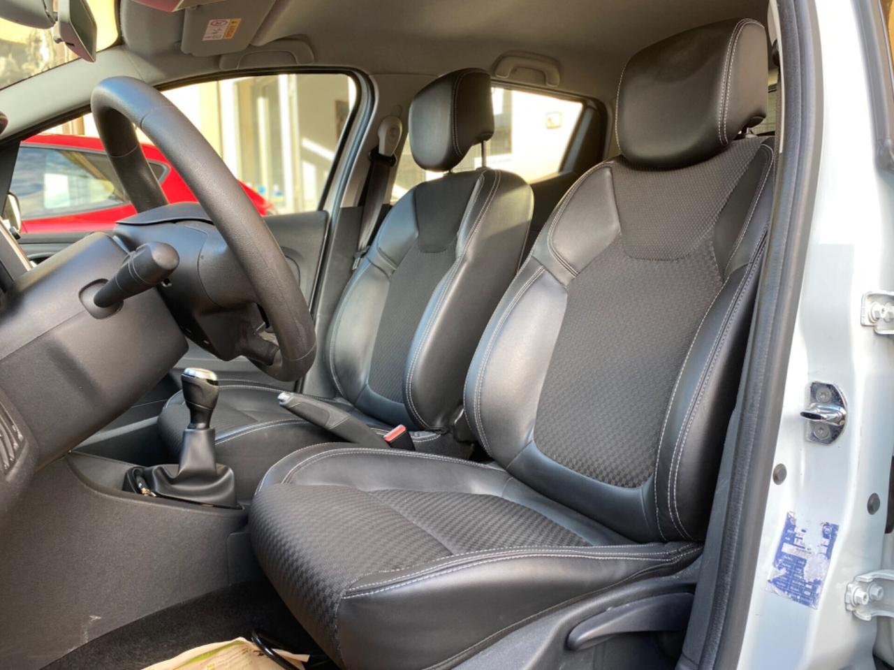 Renault Clio dCi 75 CV 5 porte Moschino - 2019