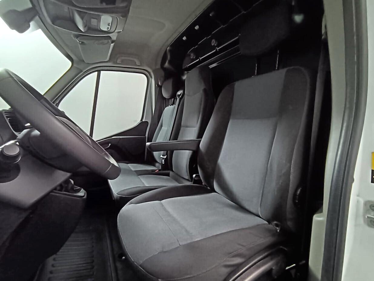 RENAULT MASTER 2.3