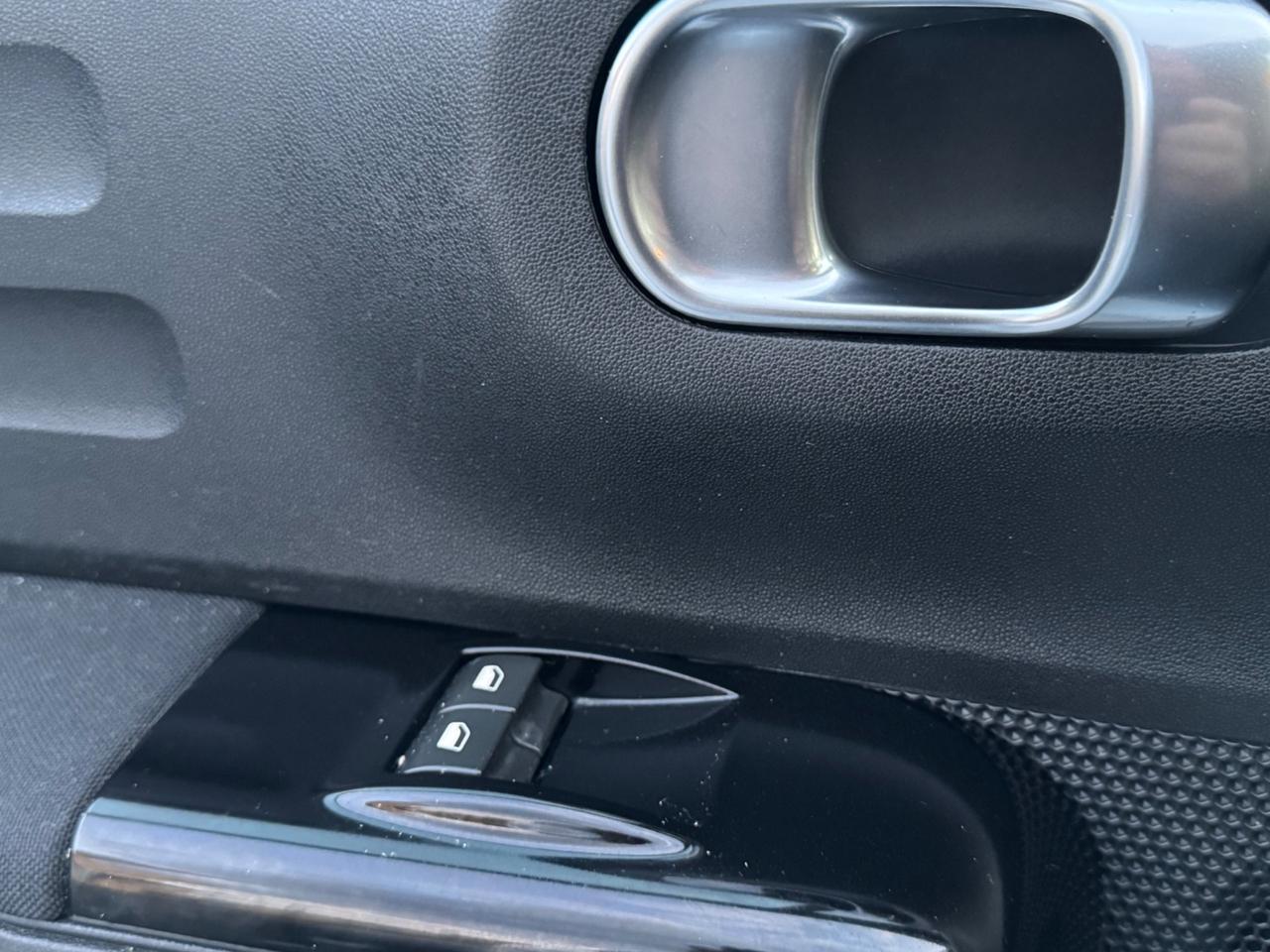 Citroen C3 PureTech 110 S&S EAT6 Shine Pack