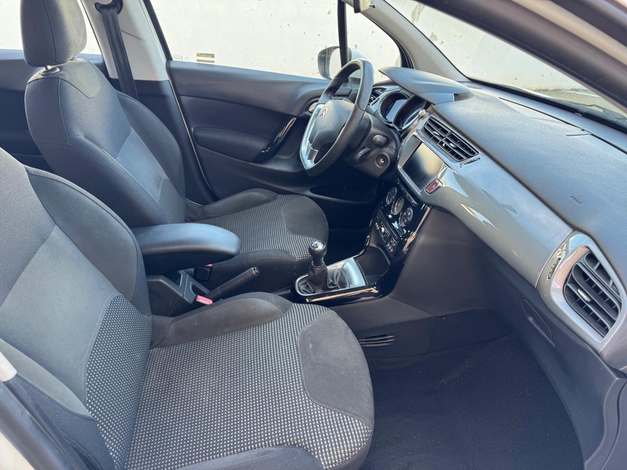 Citroen C3 1.4 HDi 70 EXCLUSIVE