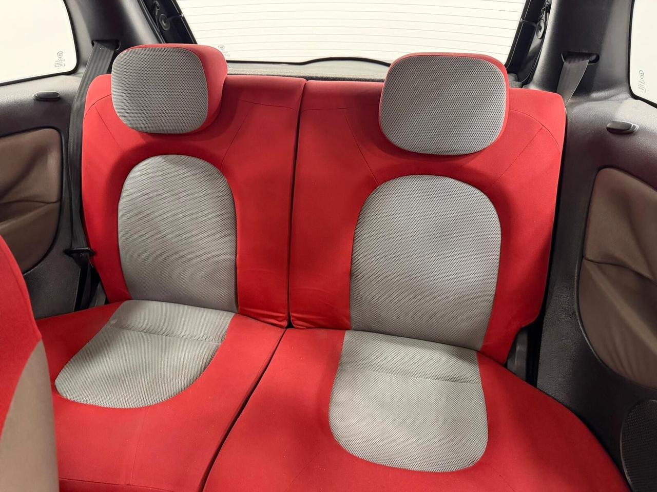 Lancia Y 1.2cc Bicolore