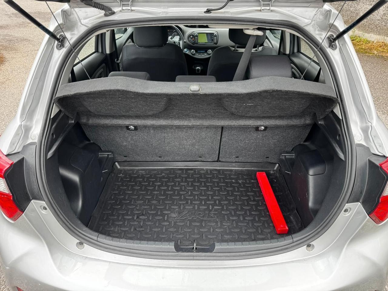 Toyota Yaris 1.5 Hybrid 5 porte Active