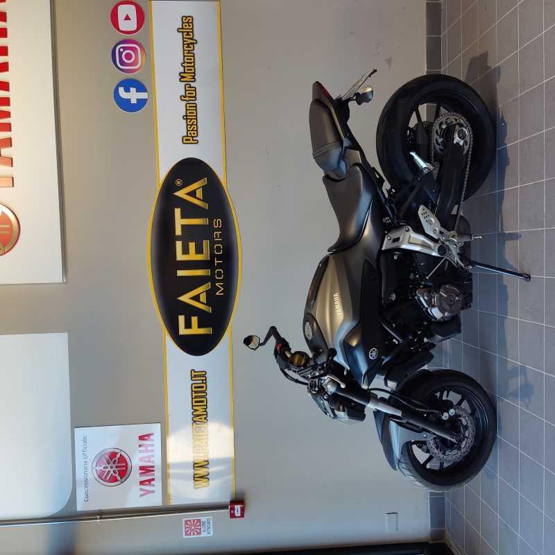 Yamaha MT-07 - 2016