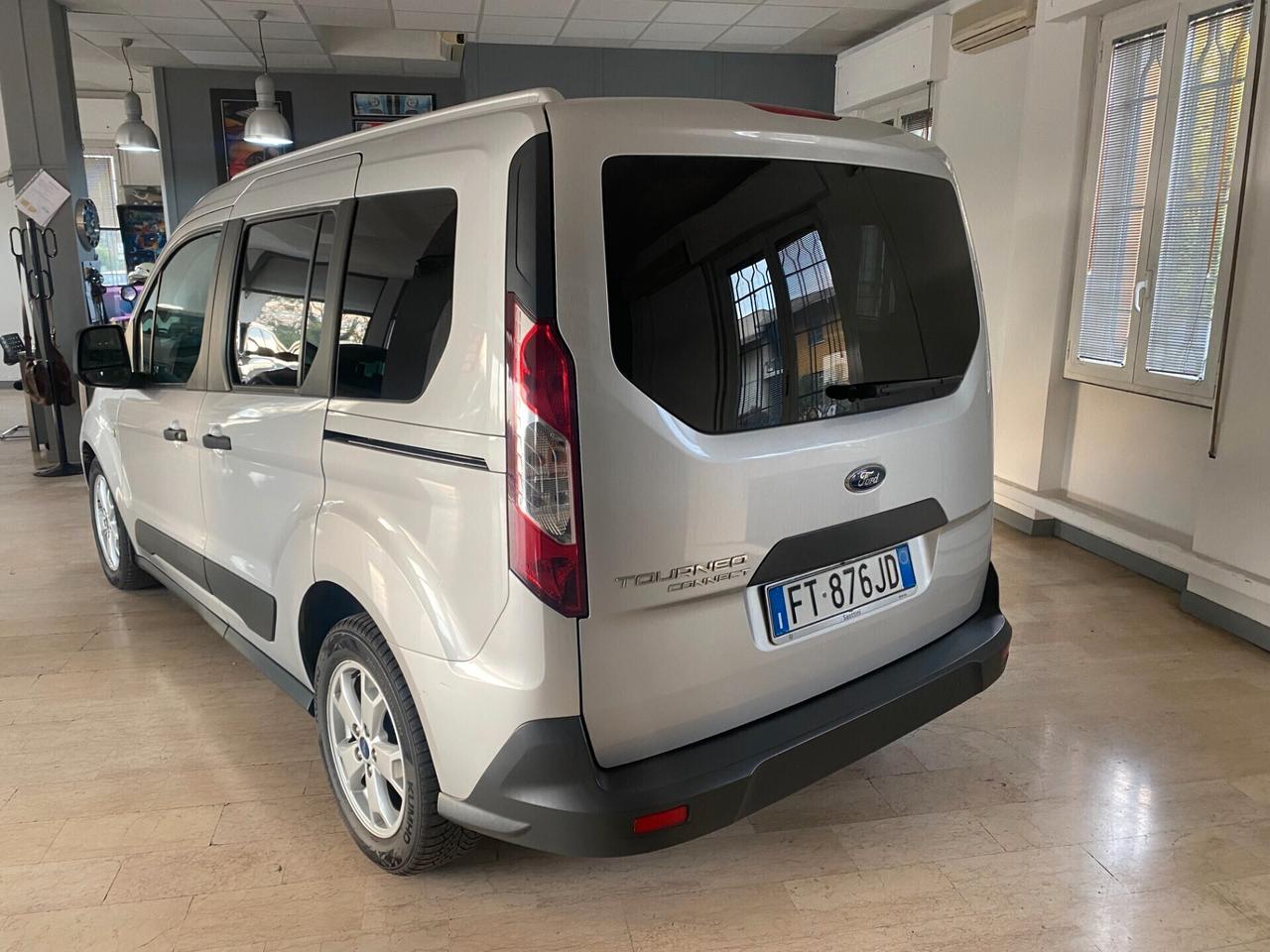 Ford Tourneo Connect 1.5 TDCi 120 CV multispazio