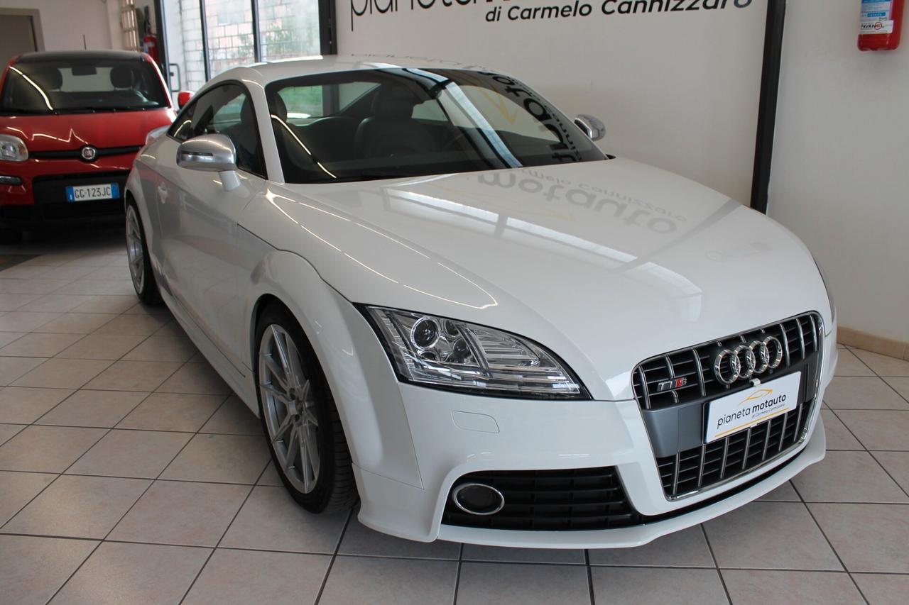 Audi TT TTS Coupé 2.0 272 CV TFSI quattro S tronic