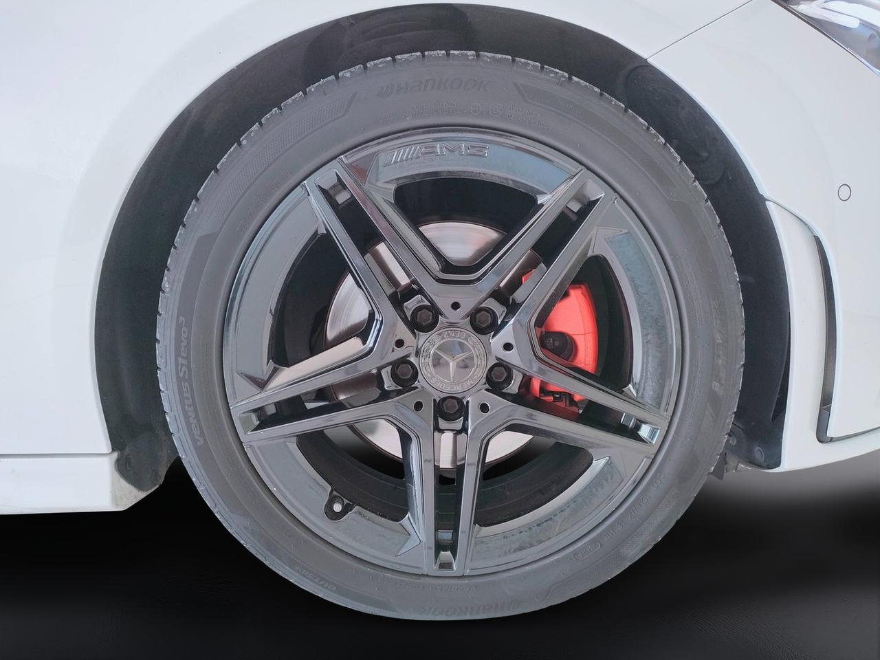Mercedes-Benz CLA Coupe - C118 - CLA Coupe 200 d Premium auto