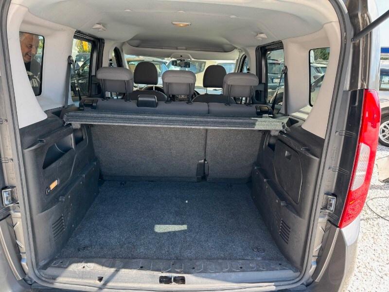 FIAT Doblò 1.6 MJT 16V 90CV Dualogic Lounge