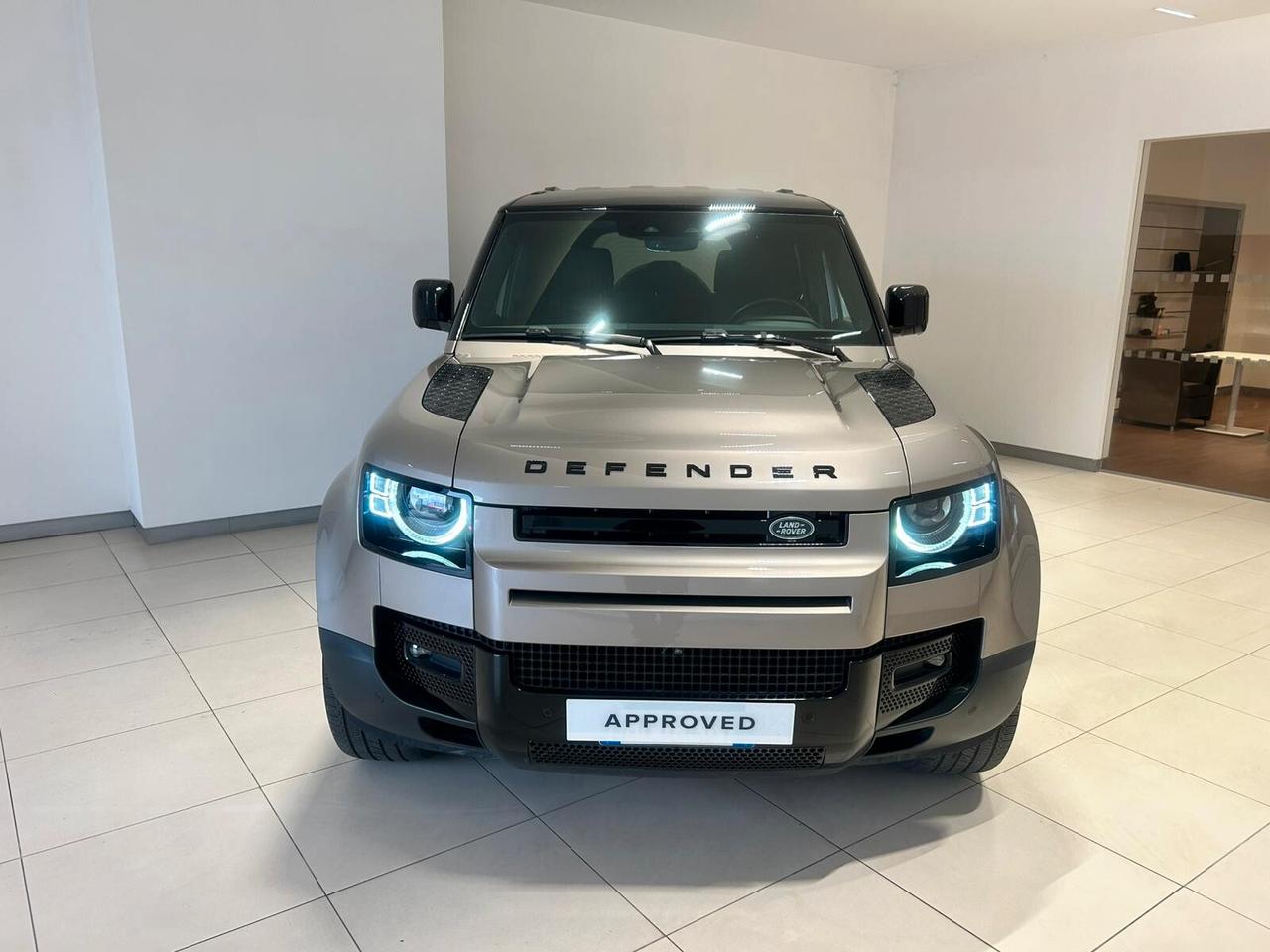 Land Rover Defender 110 3.0D I6 200 CV AWD Auto SE AUTOCARRO