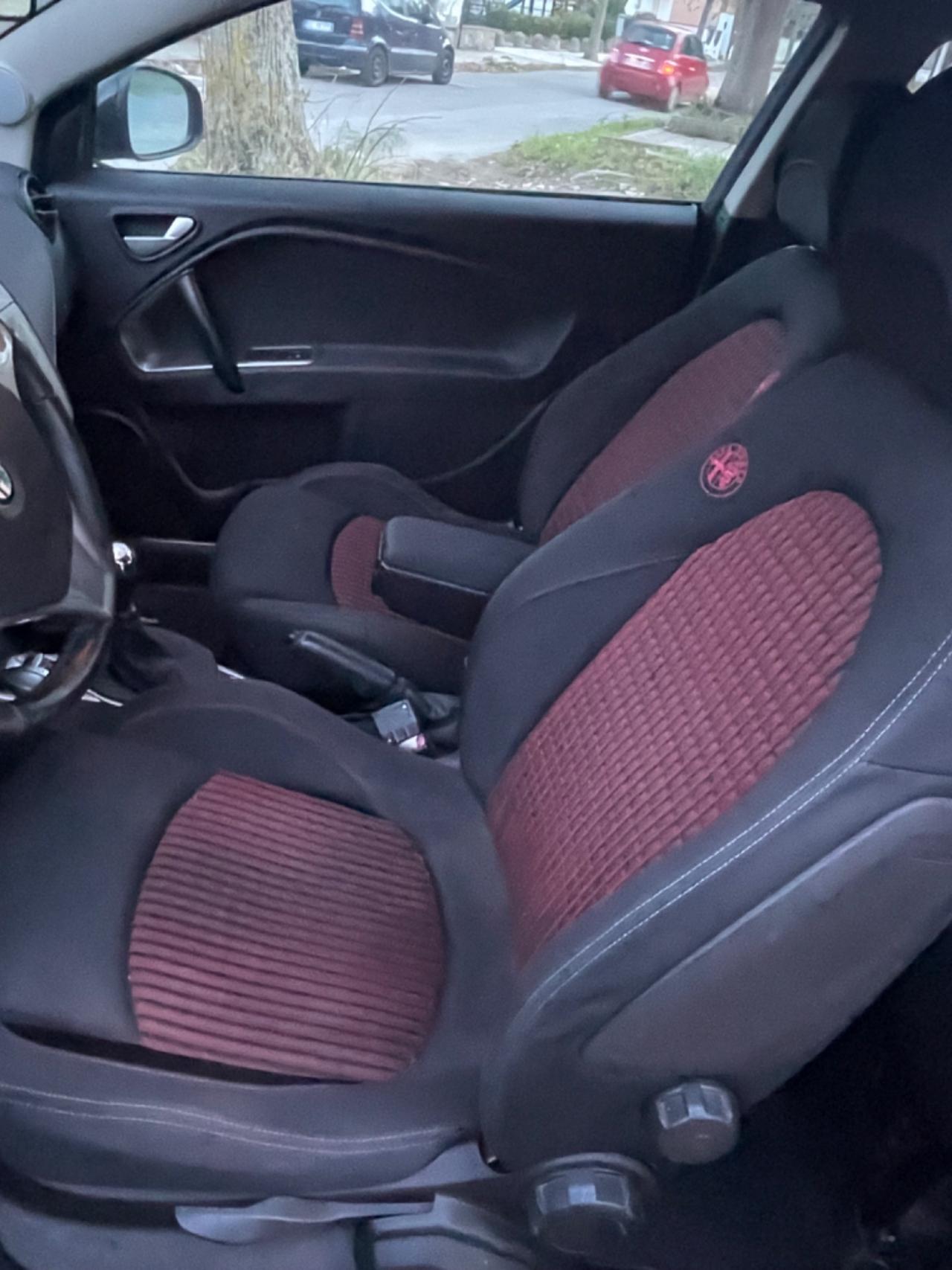 Alfa Romeo MiTo 1.4 T 155 CV Distinctive