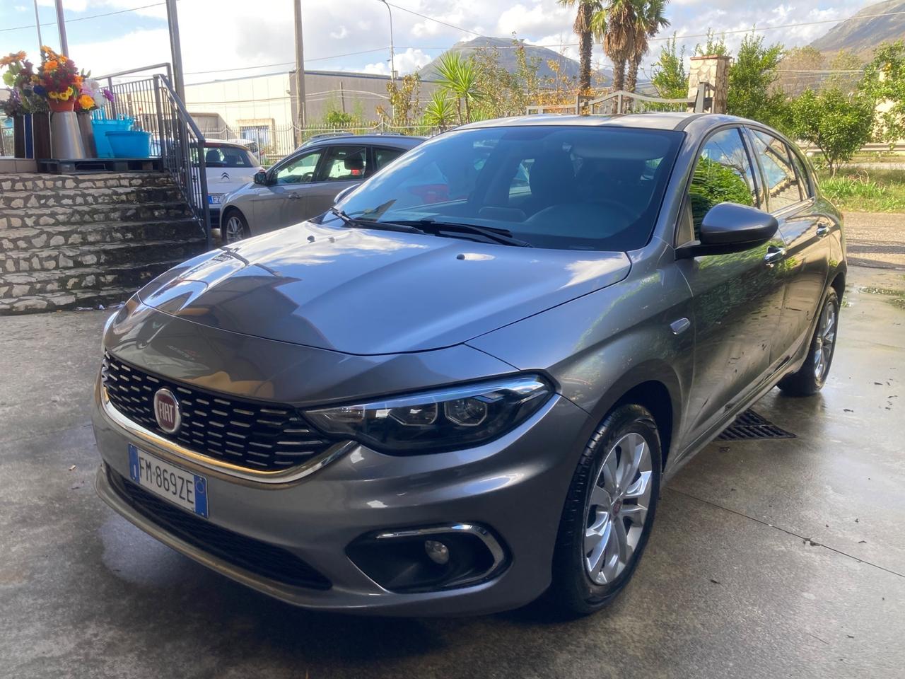 Fiat Tipo 1.6 Mjt S&S 5 porte Lounge