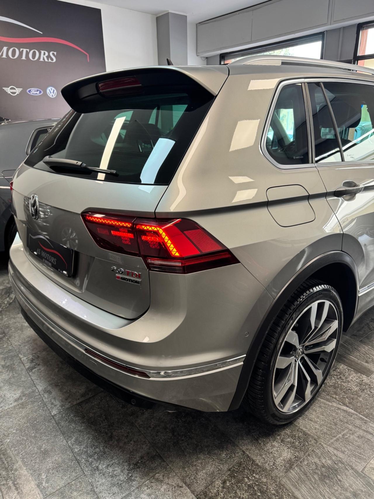 VW TIGUAN 2.0 240 CV 4MOTION R-LINE TETTO