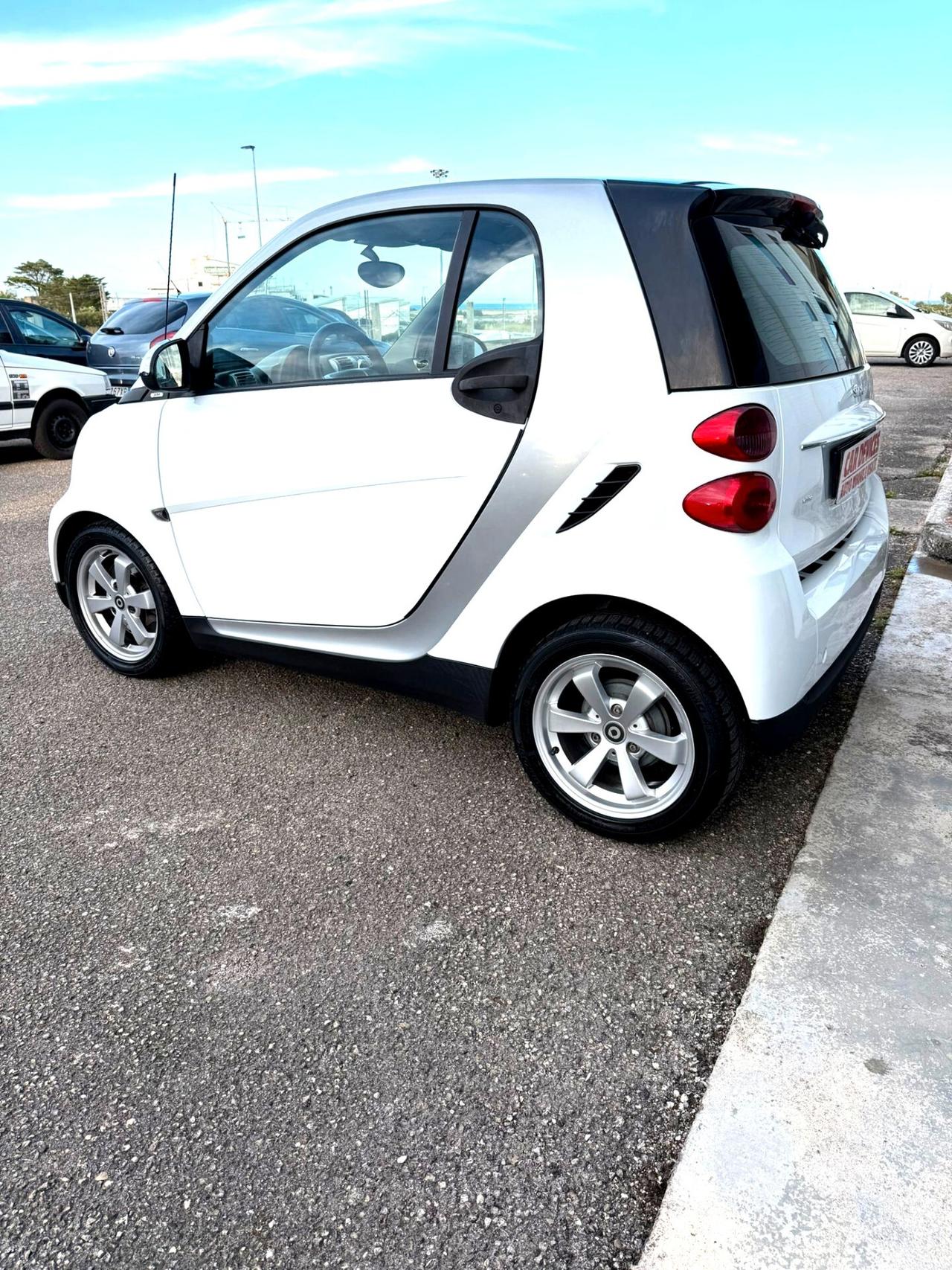 Smart ForTwo 80 KM-GARANZIA-NEOPATENTATI