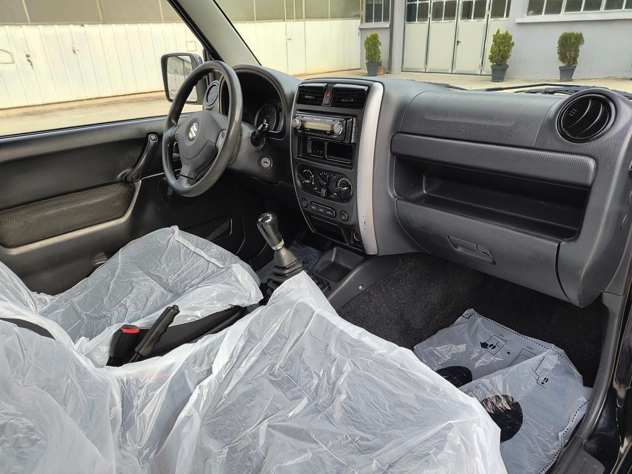 Suzuki Jimny 1.3i 16V cat 4WD