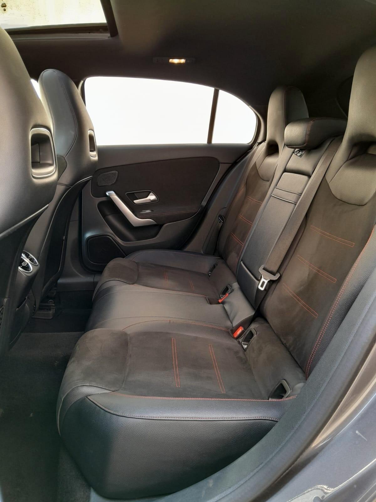 Mercedes-benz A 180 A 180 d Automatic Premium