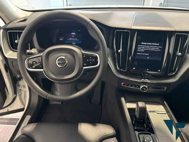 VOLVO XC60 B4 automatico Plus Dark