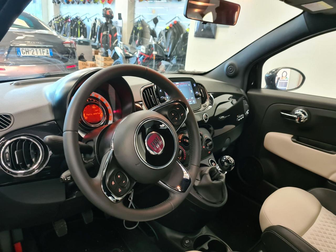 Fiat 500 C 1.0 Hybrid Dolcevita